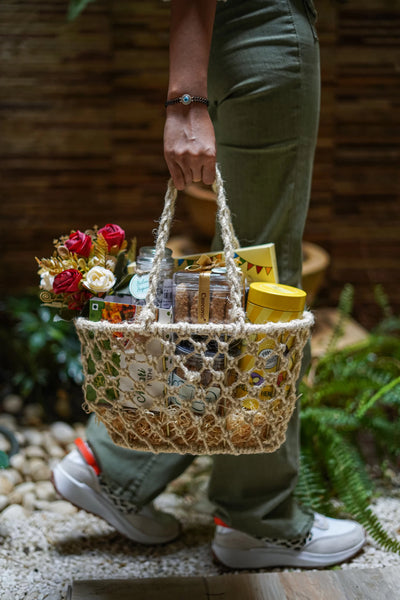 CROSS WEAVE JUTE HANDBAG