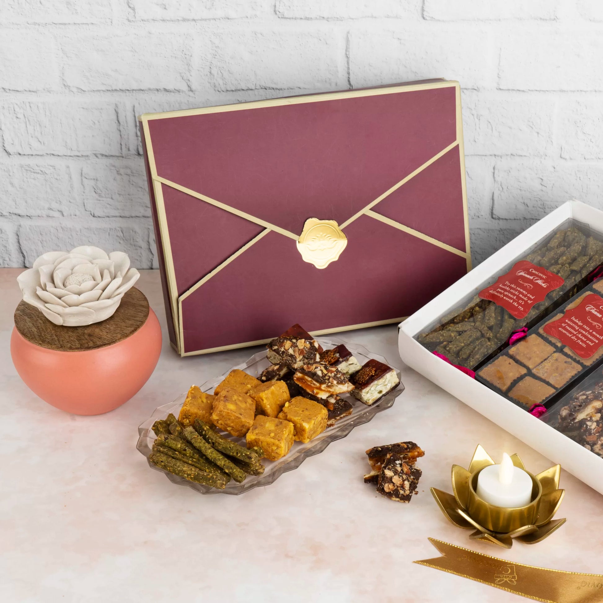 Medium Wine Stamping Box