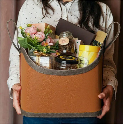 Holi Gift - Twin Grip Hamper